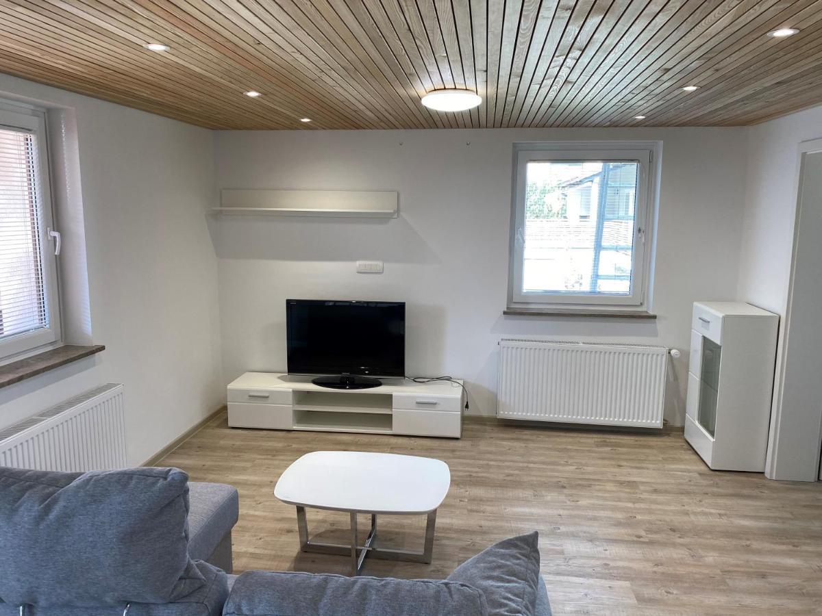 Apartment Aha Радовлица Экстерьер фото